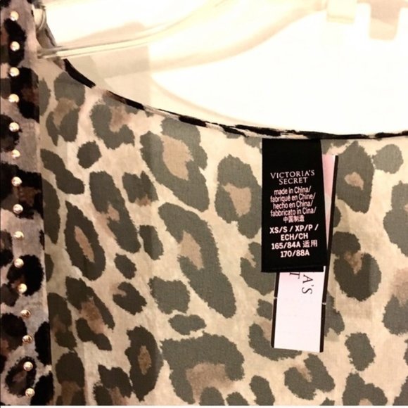 Victoria’s Secret Leopard Print ROBE XS/S like new condition - Picture 5 of 6